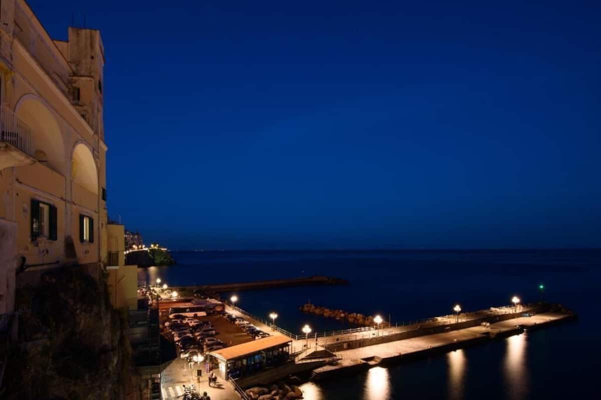 Chambre Triple Familiale, balcon, vue mer | Divers