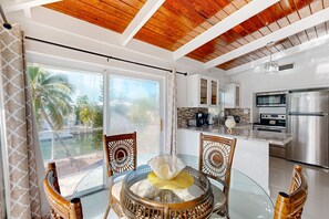 Dining - Summerland Canal-Front Escape w/ Plunge Pool, Dock, Tiki Bar, WiFi & Laundry (Summerland Key)