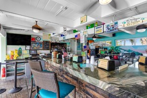 Bar (on property) - Canal-front duplex with Cabana Club membership, private dock, canal views, grill (Key Colony Beach)
