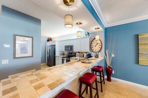 Fridge, microwave, oven, stovetop - Dog-friendly, Gulf-front condo with pool, hot tub & gorgeous sunset views (Key West)