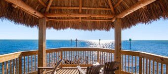Updated ocean-view condo with 2 balconies, pool, hot tub, W/D, & AC