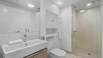 Apartment | Bathroom