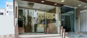 Hotel O Palkhi Road Near Sai Baba