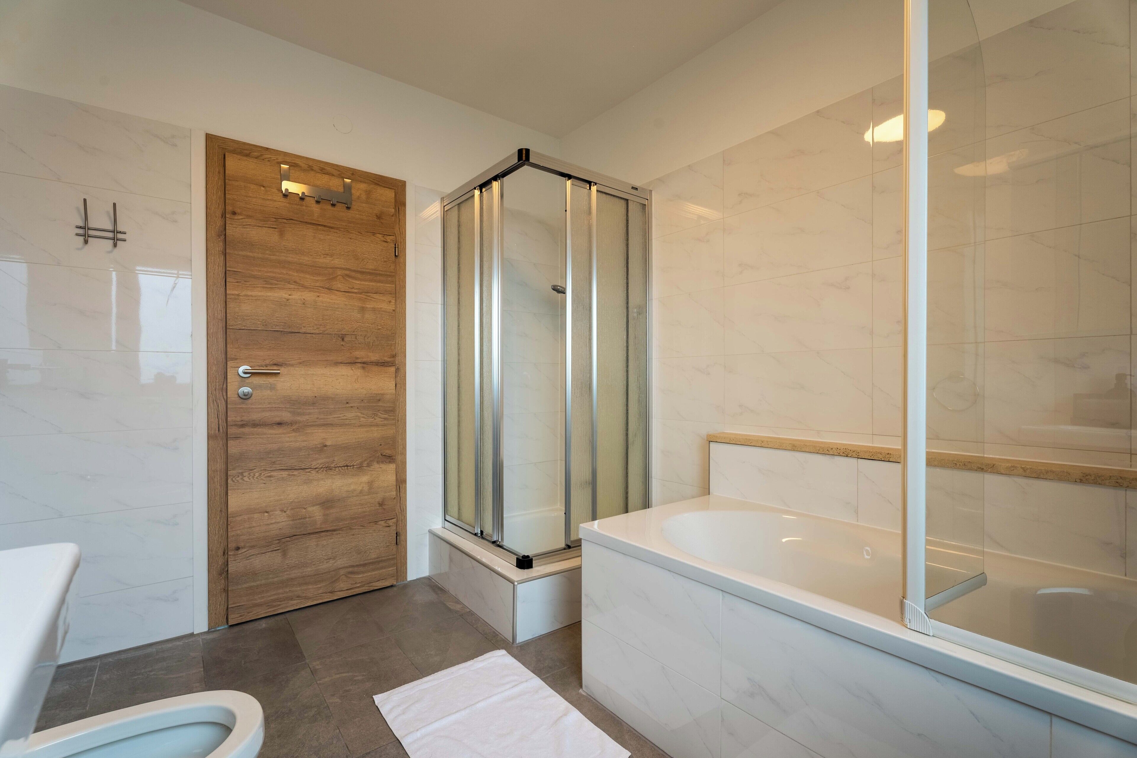 Comfort-Chalet, Bergblick | Badezimmer