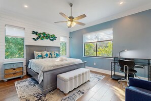 Iron/ironing board, free WiFi, bed sheets - Coastal Chic Snowbird-Friendly Home with Central AC, High-Speed WiFi, and Washer/Dryer (Key Largo)