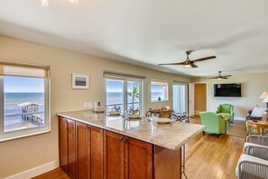 Interior - Family-friendly oceanfront home with private beach, private gas grill, and deck (Long Key)