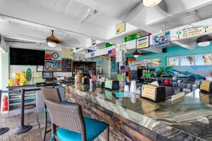 Bar (in der Unterkunft)