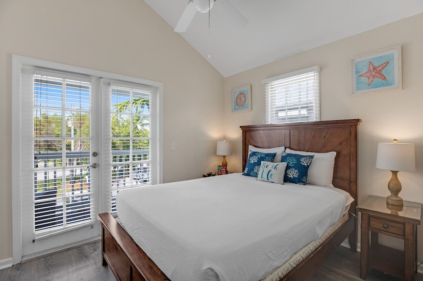 Duck Key Waterfront Villa With Private Pool, Kayak, Sup - Duck Key, FL