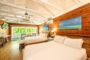 1 bedroom, iron/ironing board, free WiFi, bed sheets - Studio with pool - 1 block to Duval St shops/restaurants & 2 blocks to beach (Key West)