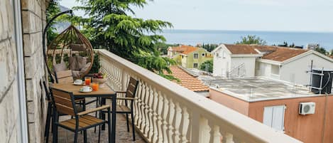 Standard Apartment, Balcony, Sea View | Balcony