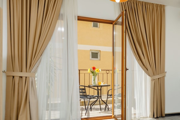 Familienapartment, Balkon | Speisen