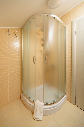 Bathroom - Arvala Apartments (Budva)