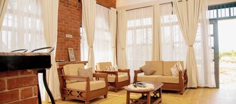 Cosey Farm House and tent near  Ngorongoro, Serengeti and Manyara destinations.