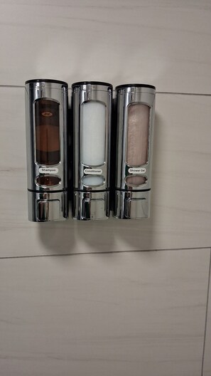 Badezimmerausstattung