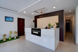 Reception - Townhouse Hospital (Bengaluru)