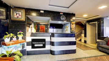 House | Lobby