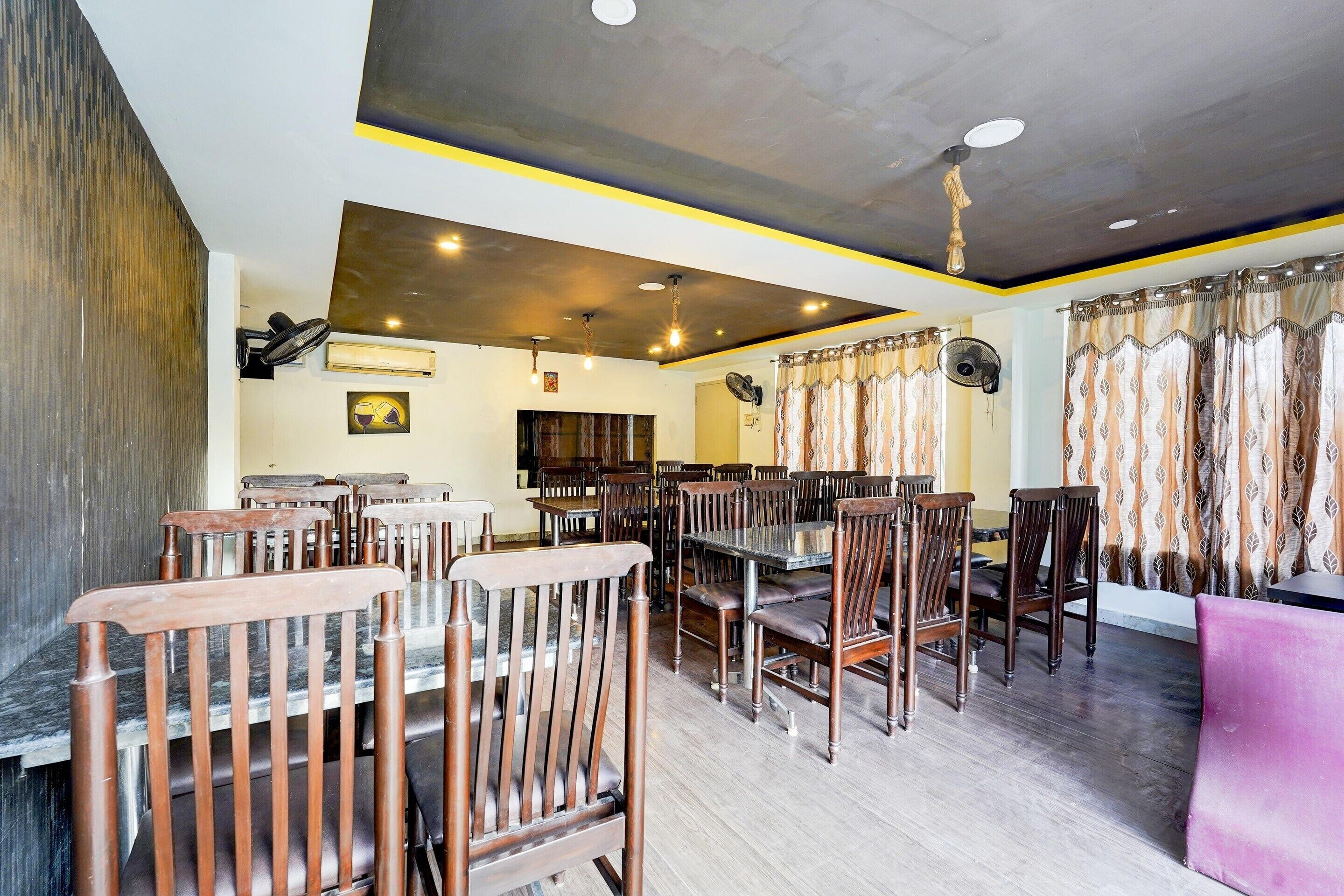 House | Dining