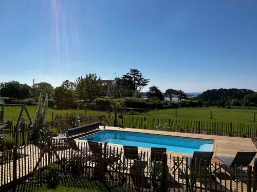 Villa 6pers vue mer, piscine et jacuzzi, Le Pouldu