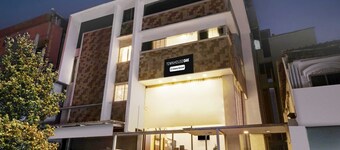 Deluxetownhouse Oak City Center Mysore Palace