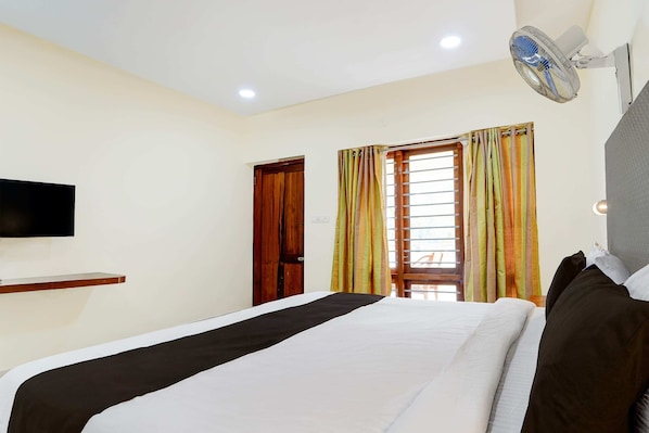 House - Townhouse Oak Lakeview (Thiruvananthapuram)