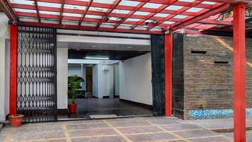 House | Reception