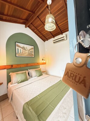 Soundproofing, free WiFi, bed sheets - POUSADA ARUA PARATY (Paraty)