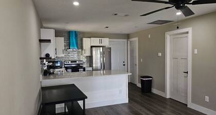 Cozy 1-bedroom house in marvelous Ocala with AC
