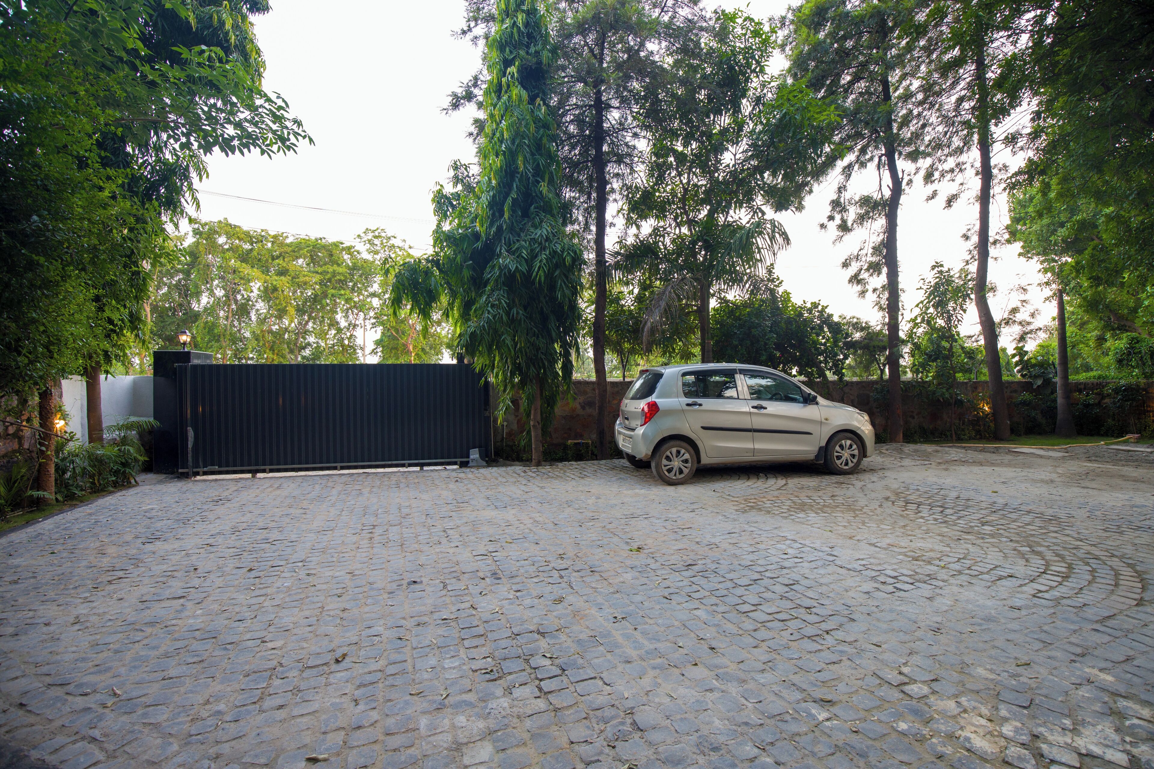 숙박 시설 구내