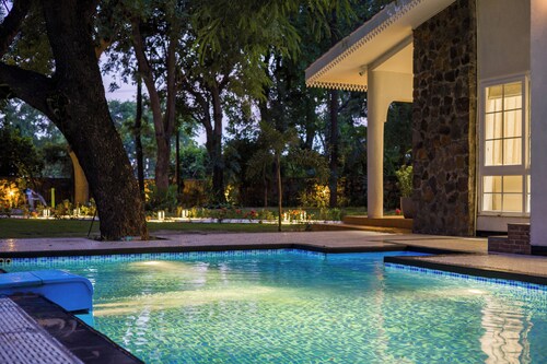 ELIVAAS Varsha Greens 4 BHK with Pool 