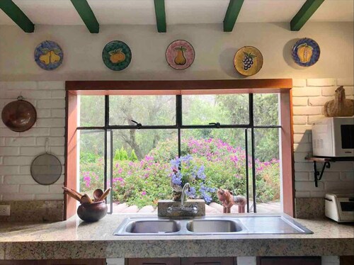 w Charming 4BR Getaway w Pool BBQ Clay Oven