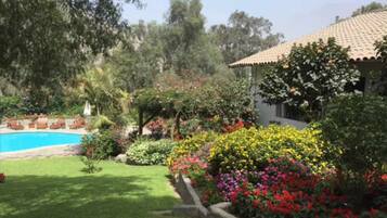 House | 4 bedrooms, Internet
