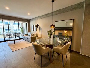 House - w Modern Cozy 1BR w Terrace in Tabacalera (Mexico City)
