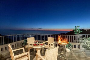 Outdoor dining - Alaya Stays Evara Serene 4BHK Villa (Mussoorie)