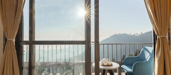 Alaya Stays Evara Serene 4BHK Villa