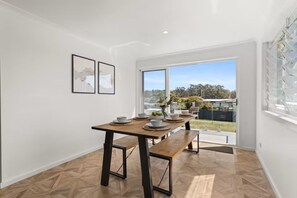 Dining - Harrington Escape, 63 Beach street (Harrington)