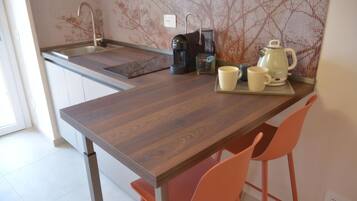 Studio | Living area