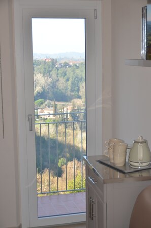 Apartment, 1 Bedroom, Terrace | Living area