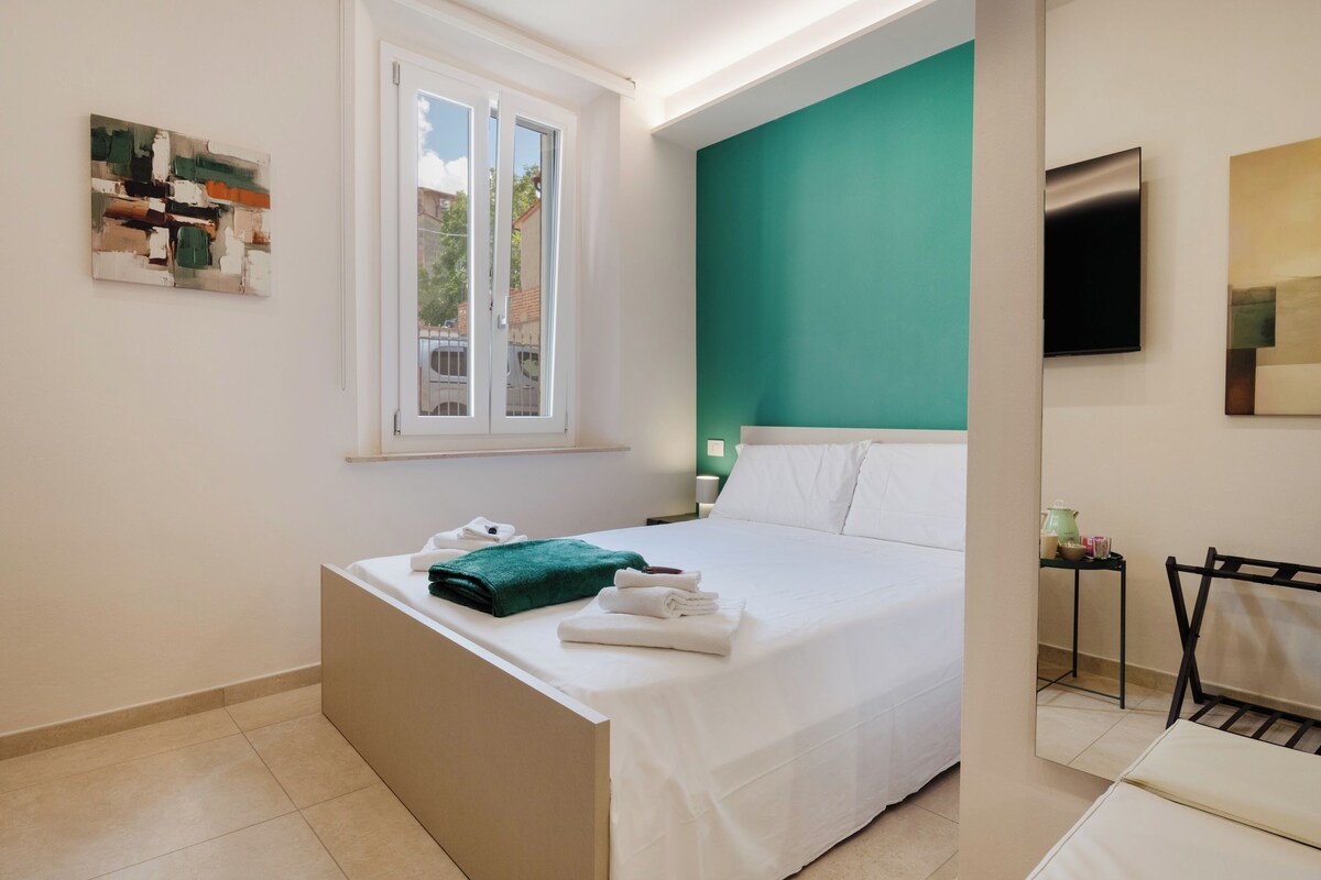 Standard Room | Free WiFi, individually furnished, bed sheets