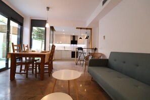 Living area - Family Oasis in Fenals: Large Terrace 90m², Swimming Pool and Private Parking (Lloret de Mar)