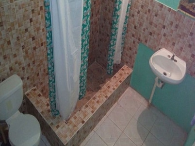 Room-room With Queen Size Bed