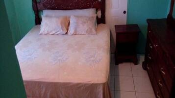 Room, 1 Bedroom, Smoking, Patio | 1 bedroom