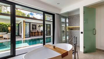 Villa, 3 Bedrooms, Private Pool, Garden View | Bathroom