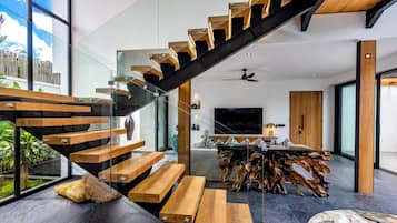 Villa, 3 Bedrooms, Private Pool, Garden View | Interior