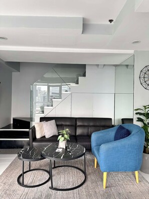 Interior - Hive Loft 2BR BGC w/ Free Parking + Skyline View (Taguig)