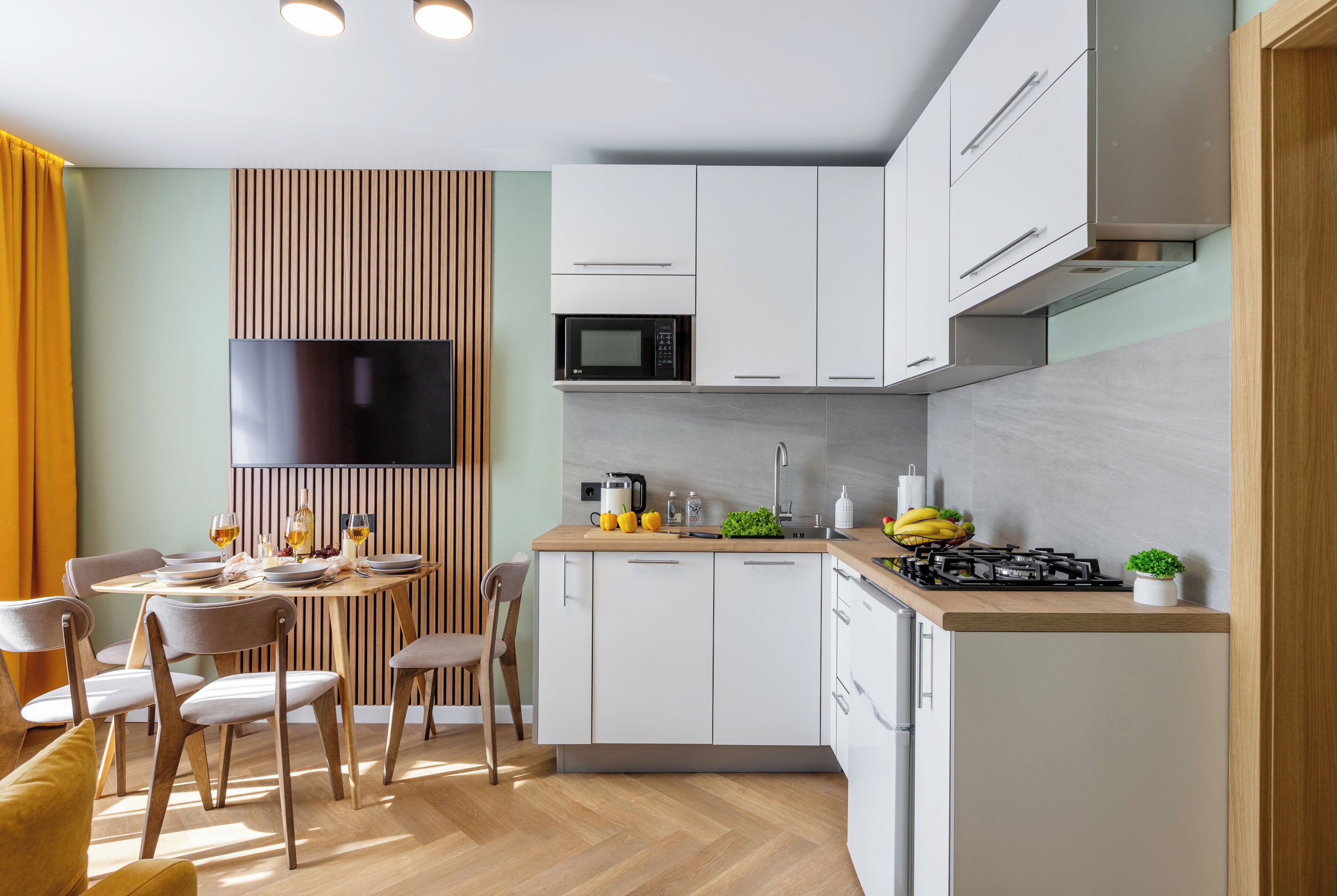 Superior Apartment, City View | Private kitchen