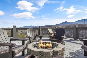 Terrace/patio - Gatlinburg Luxury Cabin w/ Indoor Pool, Game Room & Rooftop Hot Tub + Firepit (Gatlinburg)