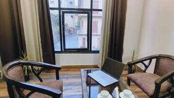 Deluxe Room | Interior