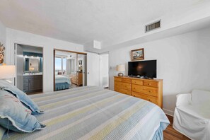 2 bedrooms, iron/ironing board, WiFi, bed sheets - Updated OCEANFRONT condo with pool on the Boardwalk!!! (Virginia Beach)