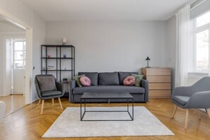 Imagen sin descripción, 4 de 20, botón