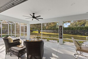 Terrace/patio - Charming 3-bedroom house in the heart The Villages (The Villages)